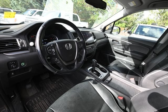 Used 2017  Honda EX-L image 11