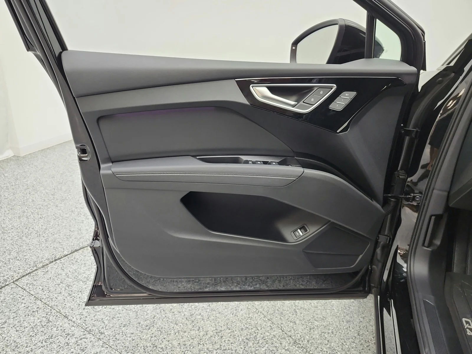 Used 2023 Mythos Black Metallic Audi Premium Plus image 12
