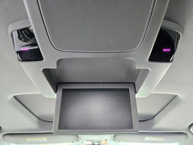 Used 2023 Black Honda Touring image 17