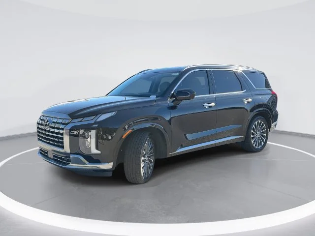 Used 2024 Black Hyundai Calligraphy image 1
