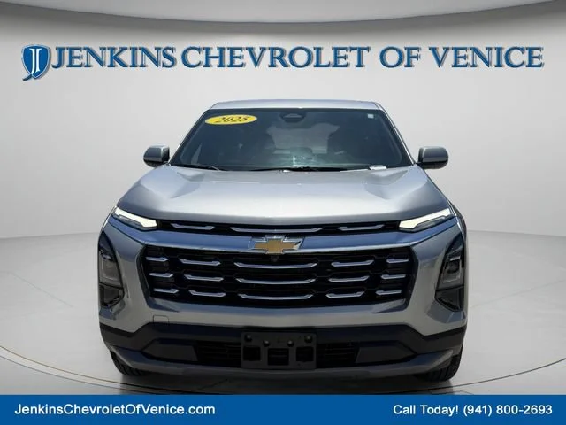 Used 2025 Sterling Gray Metallic Chevrolet LT image 12