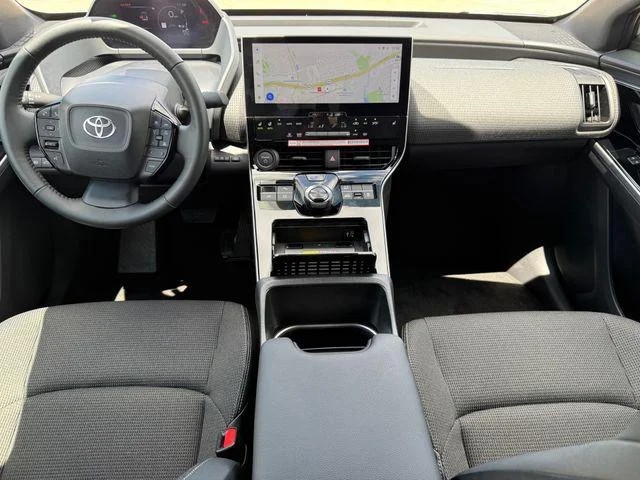 Certified Used 2024 ELEMENTAL SILVER Toyota XLE image 19