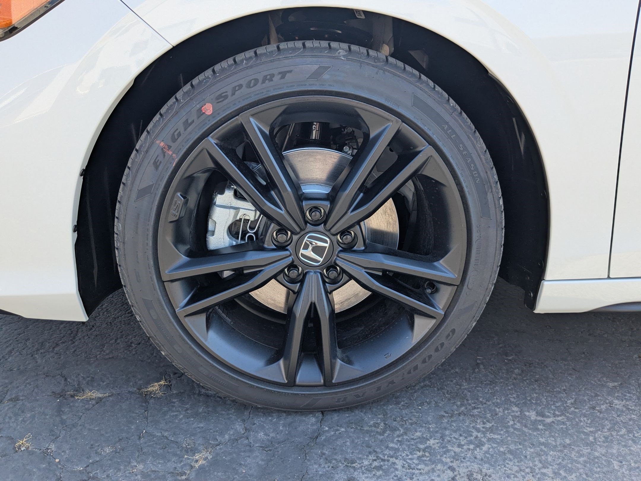 New 2026 Platinum White Pearl Honda Manual image 26