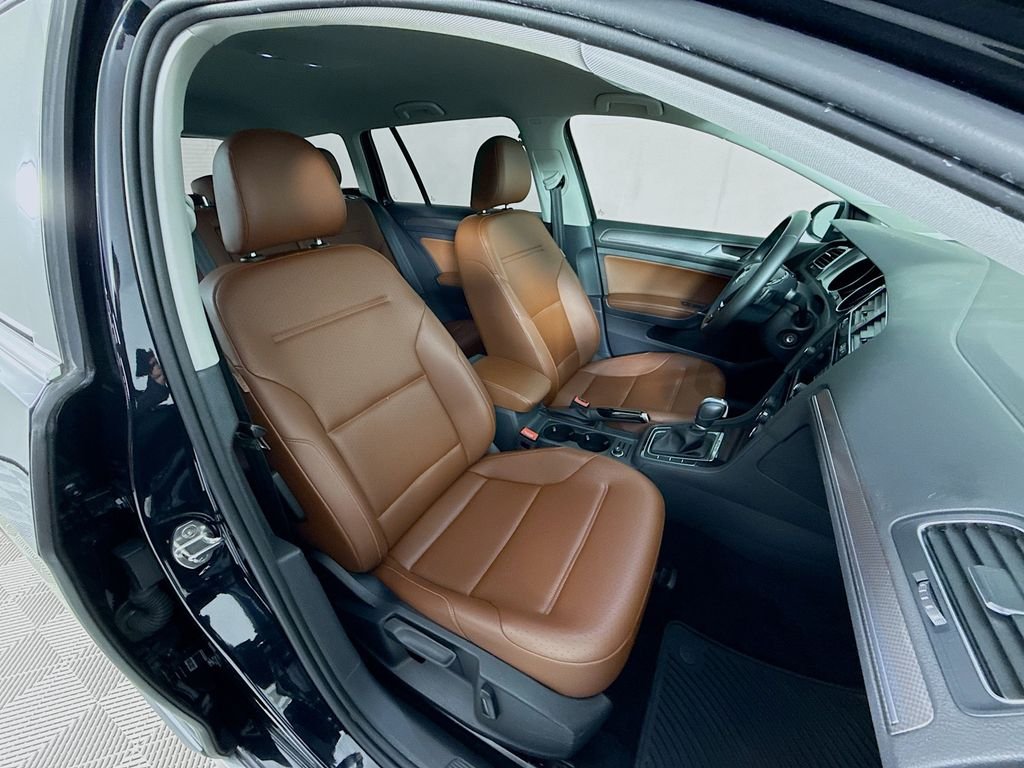 Used 2019 Black Volkswagen TSI S image 27