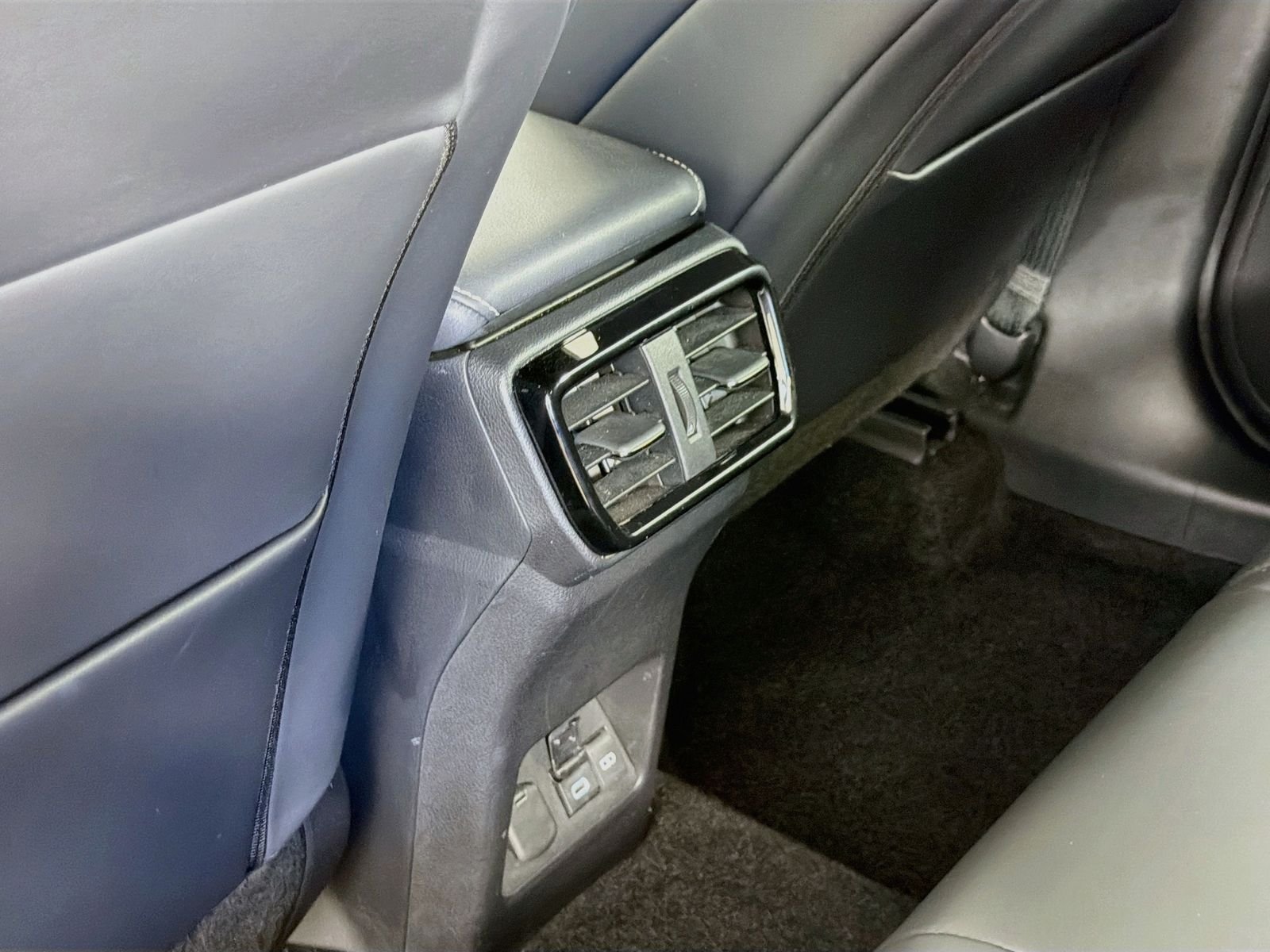 Used 2022 Red Line Lexus 350 F SPORT Handling image 29