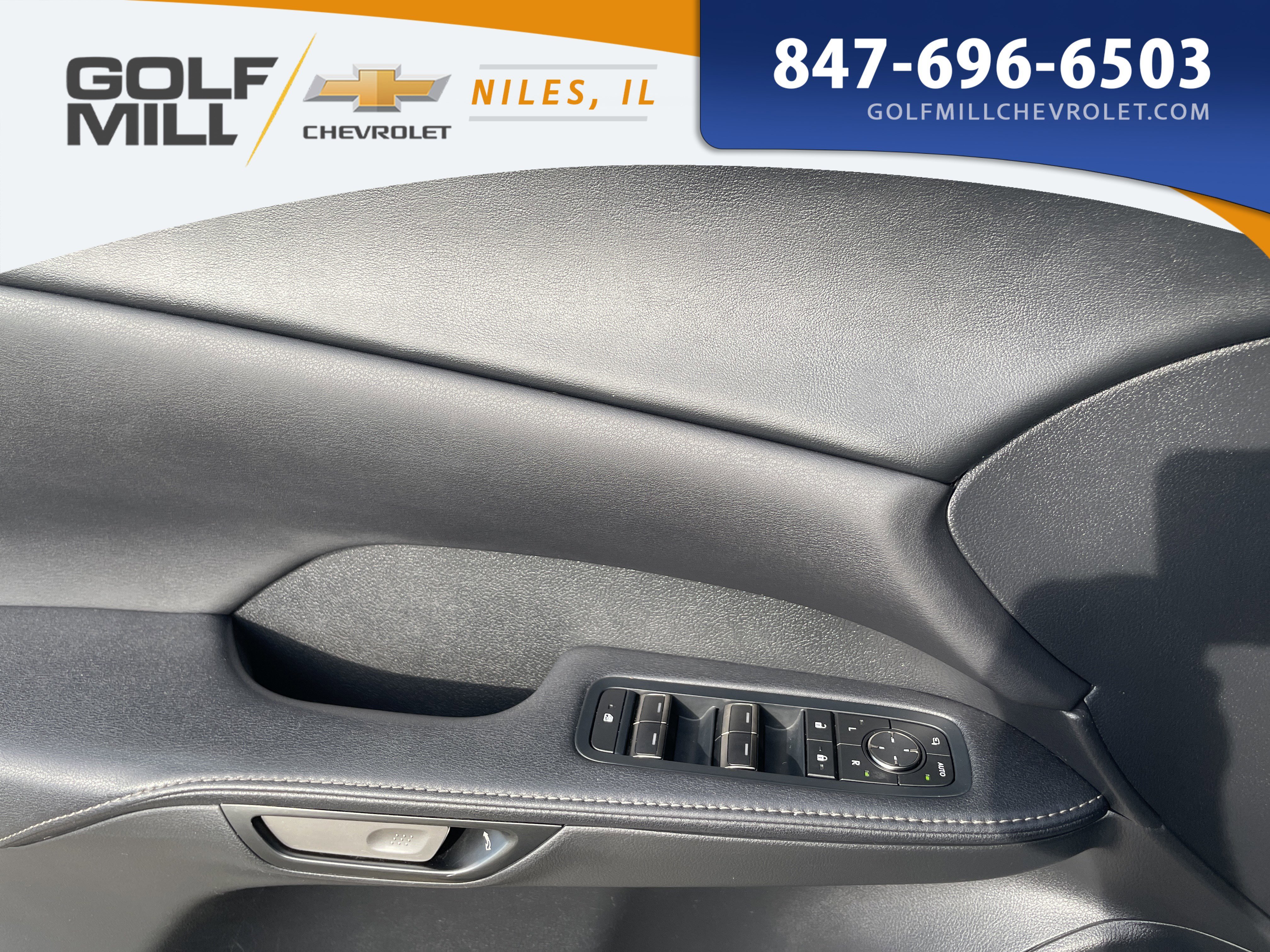 Used 2023 Silver Lexus RX 350 Premium image 17