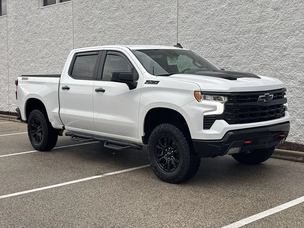 Used 2024 White Chevrolet LT Trail Boss image 14