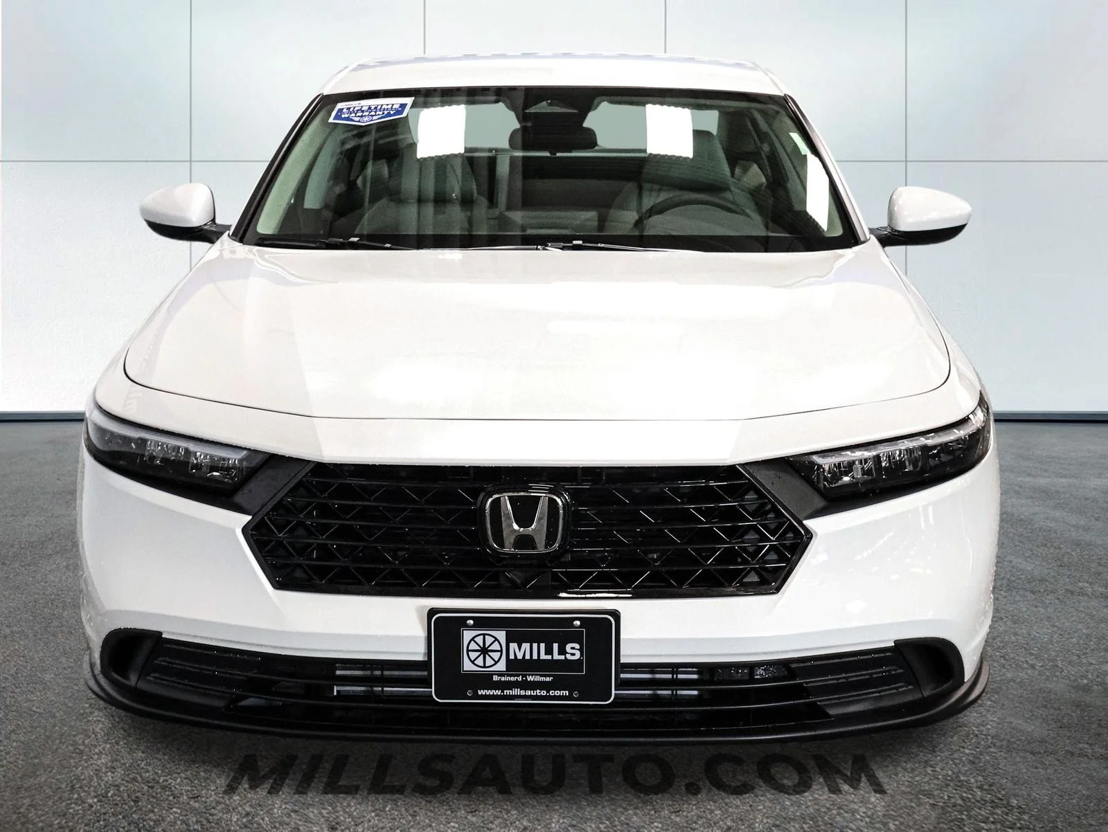 New 2026 Platinum White Pearl Honda LX image 12