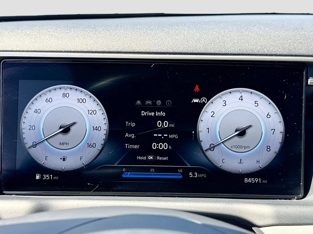 Used 2022 Gray Hyundai SEL image 16