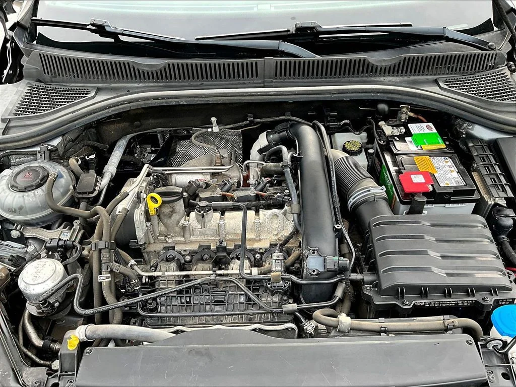 Certified Used 2020 Gray Volkswagen SEL image 30