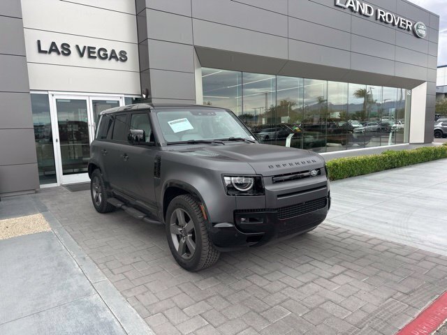 Used 2026 Gray Land Rover V8 image 3