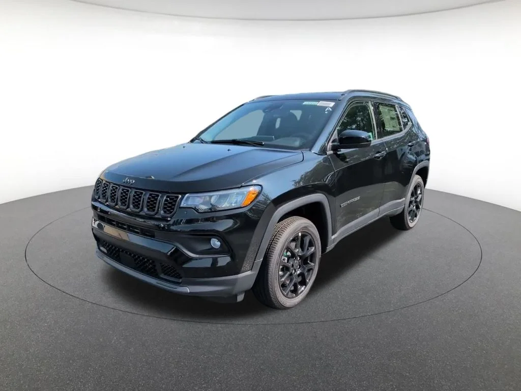 New 2026 Diamond Black Jeep Latitude image 12