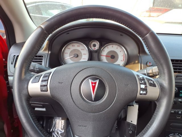 Used 2009 Victory Red Pontiac Y image 10