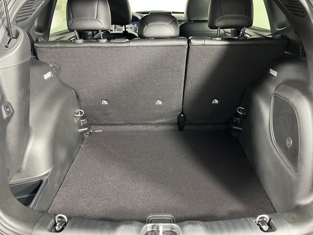 New 2026 Silver Zynith Metallic Clearcoat Jeep Limited image 9