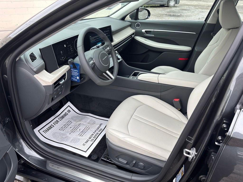 New 2026 Gray Hyundai Limited image 11