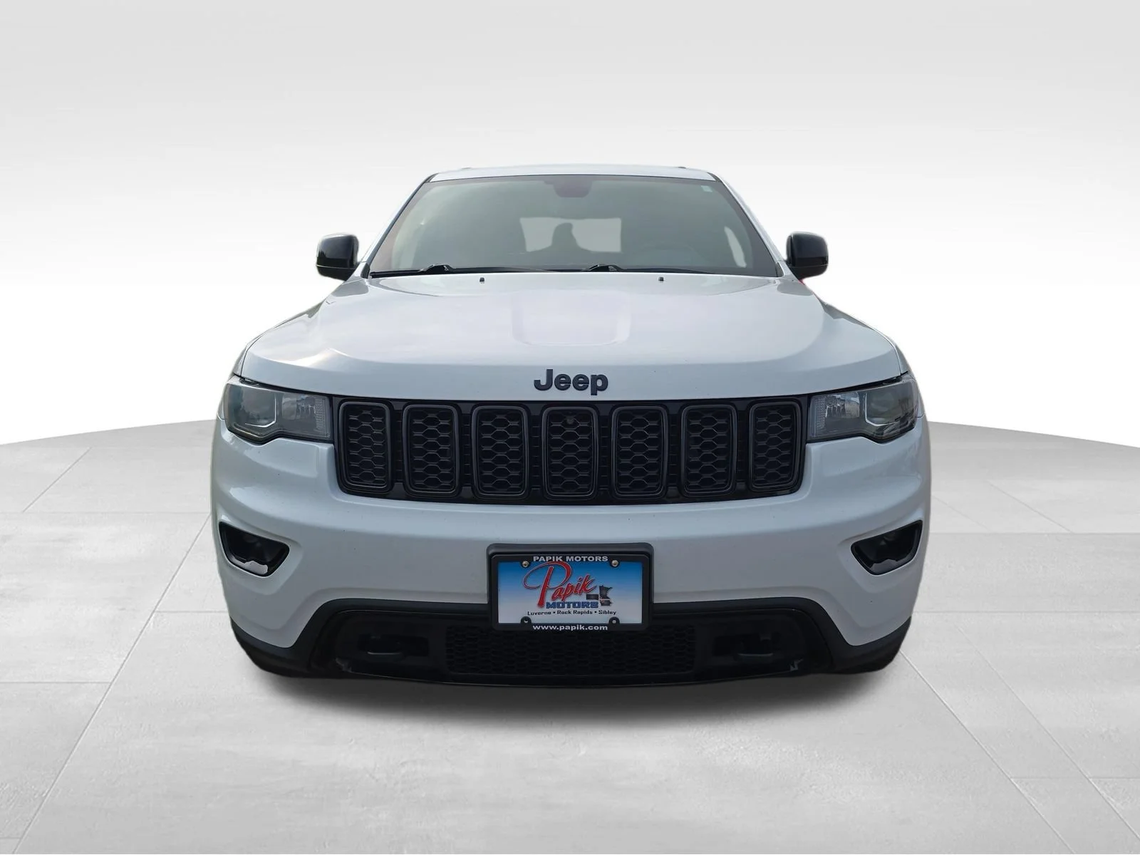 Used 2019 White Jeep Upland image 3