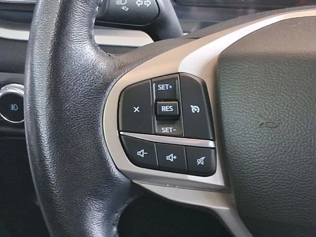 Used 2022 Gray Ford XLT image 11