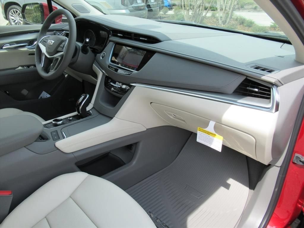 2026 Cadillac XT5 Premium Luxury - Photo 9