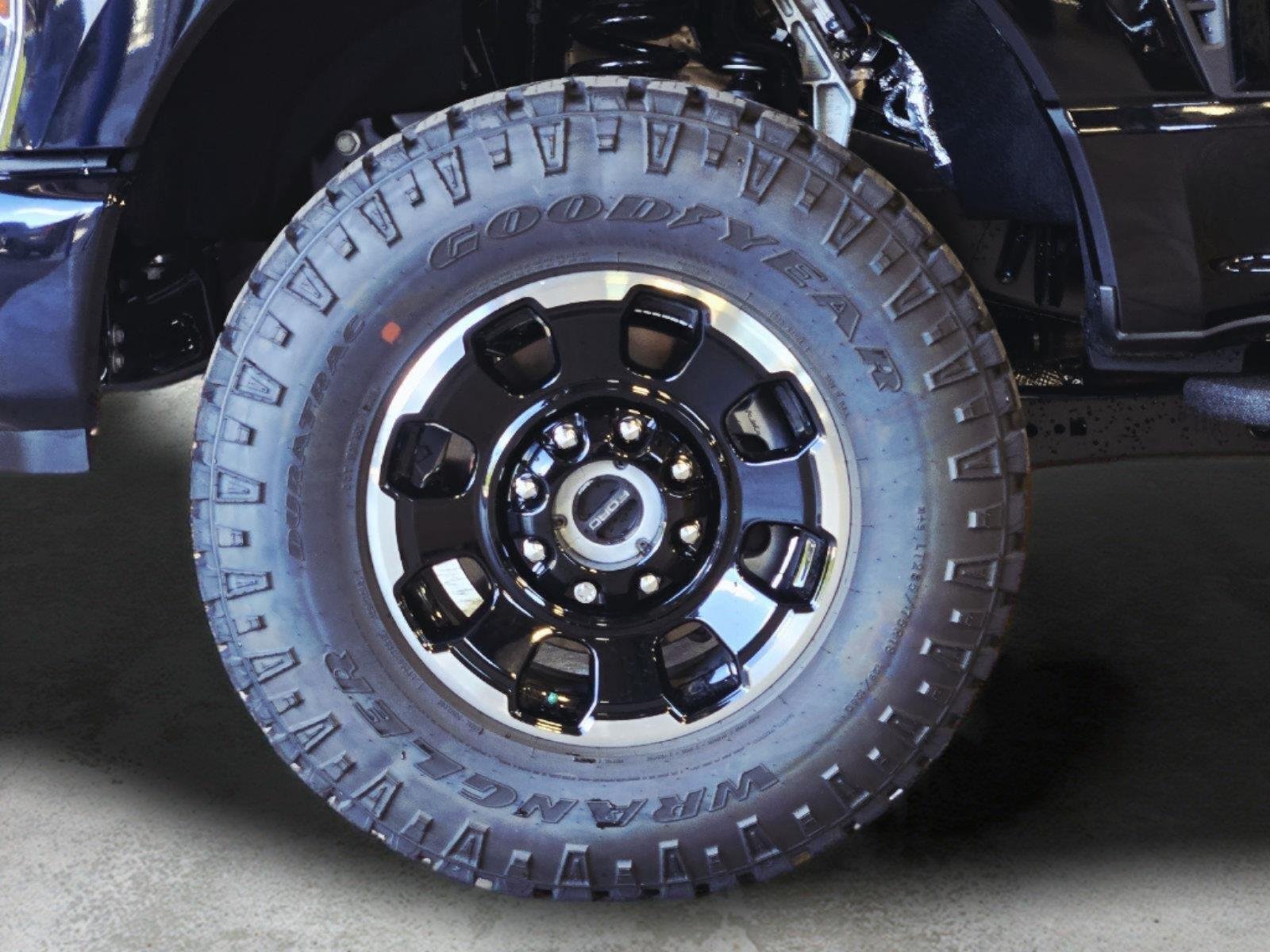 New 2026 Agate Black Metallic Ford F-250® Lariat® image 13