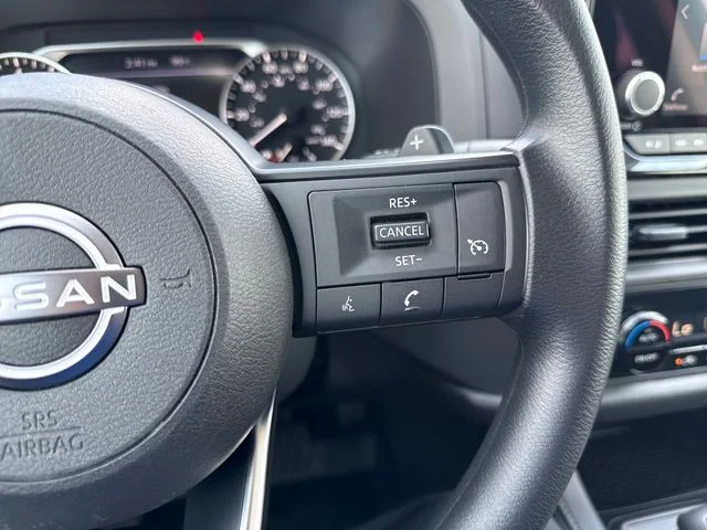 Used 2025 Silver Nissan S image 31