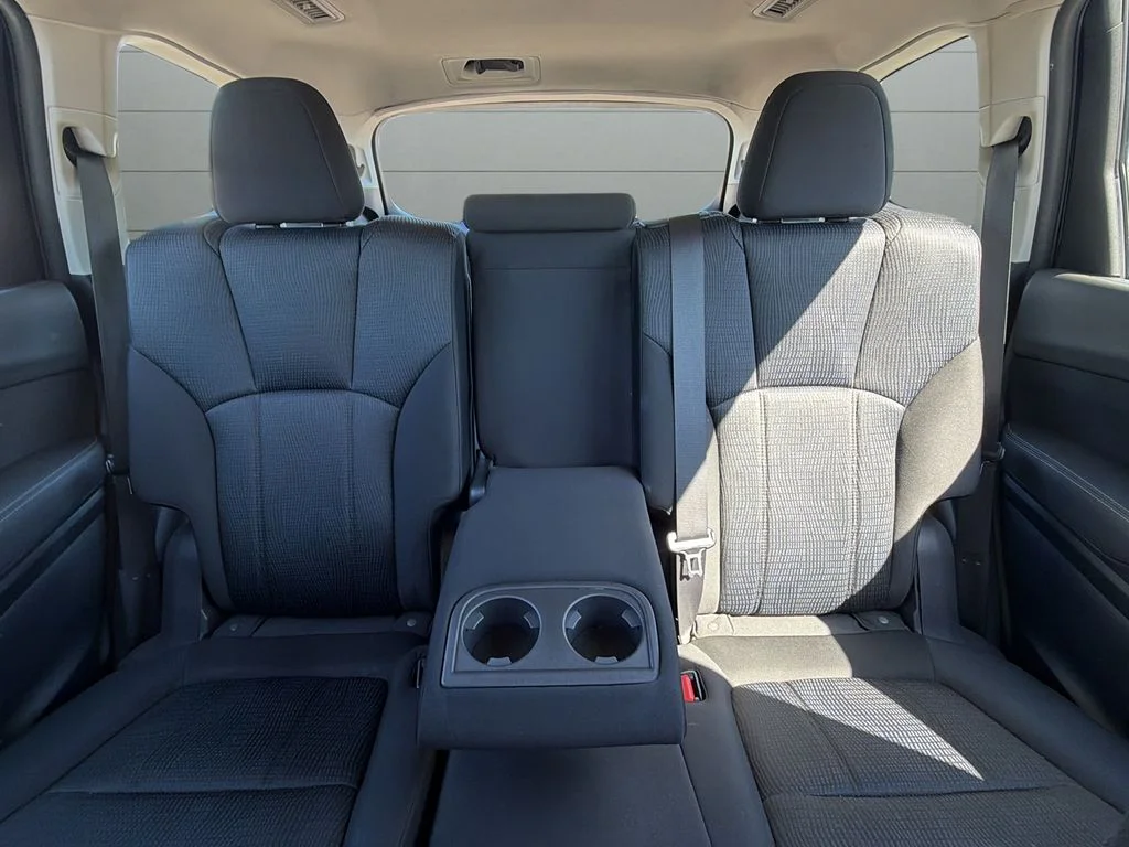 Used 2022 Black Subaru AWD image 10