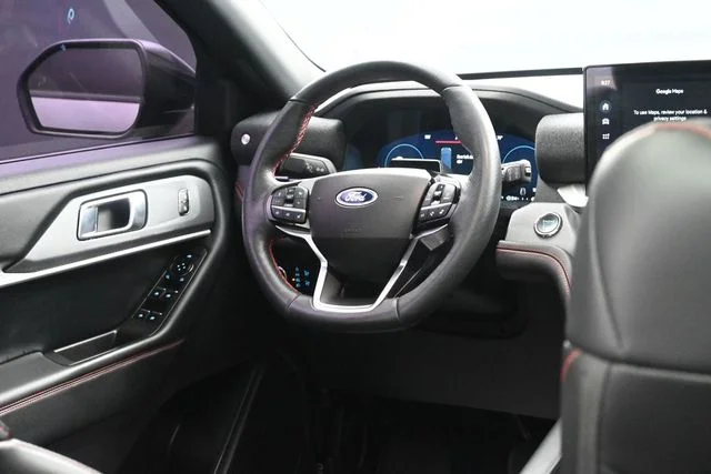Certified Used 2025 Carbonized Gray Metallic Ford ST-Line image 29