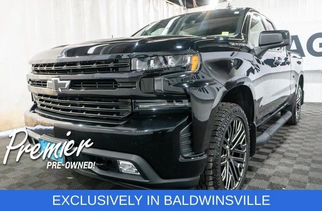Used 2019 Black Chevrolet RST image 2