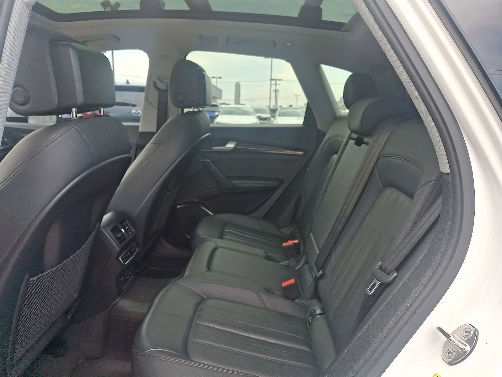 Used 2020 White Audi 45 Premium Plus image 10