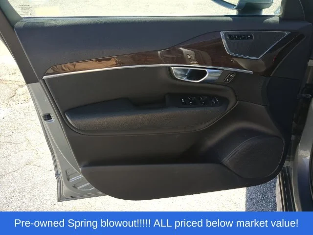 Used 2016 Gray Volvo T6 Momentum image 20