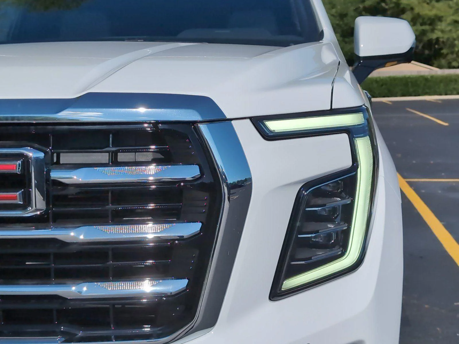 New 2026 Summit White GMC Elevation image 12