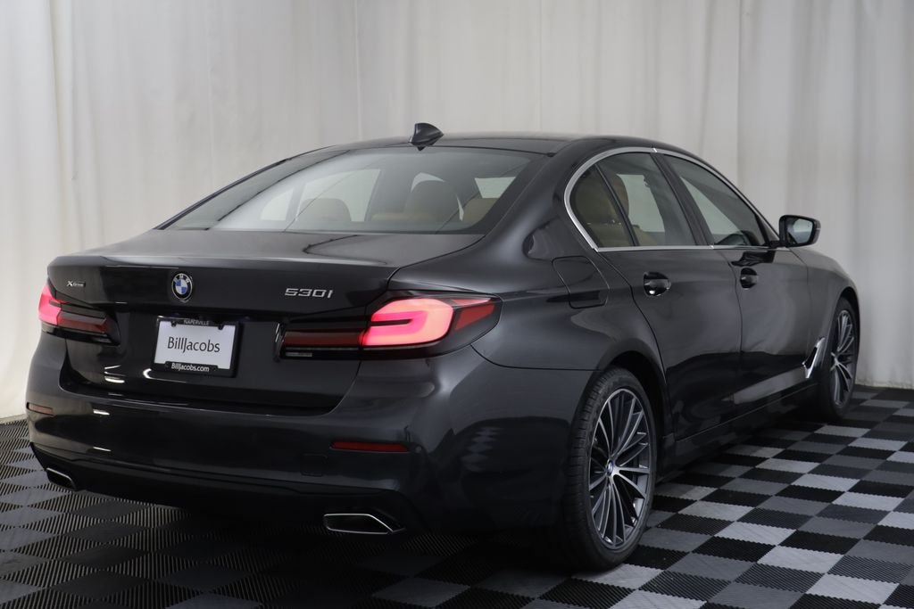 Certified Used 2023 Dark Graphite Metallic BMW 530i xDrive image 17
