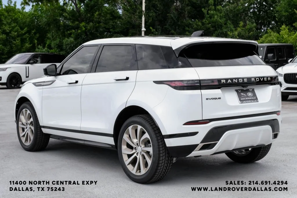 New 2026 Ostuni Pearl Wht Prem Met Land Rover Hoxton Edition image 7