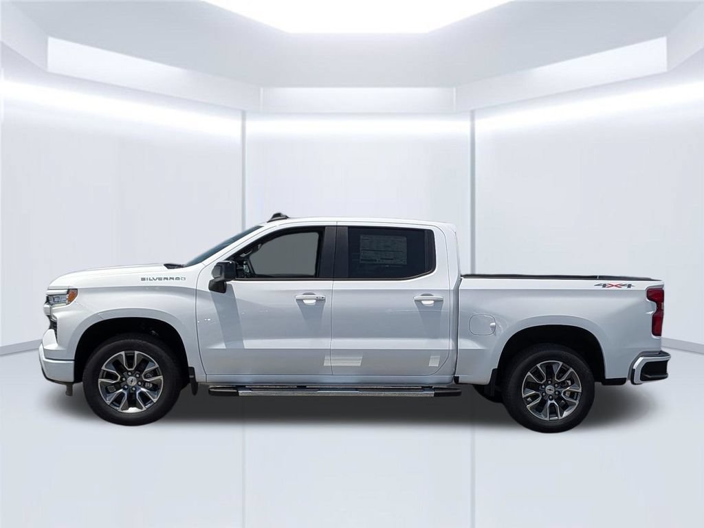 New 2026 Summit White Chevrolet RST image 2
