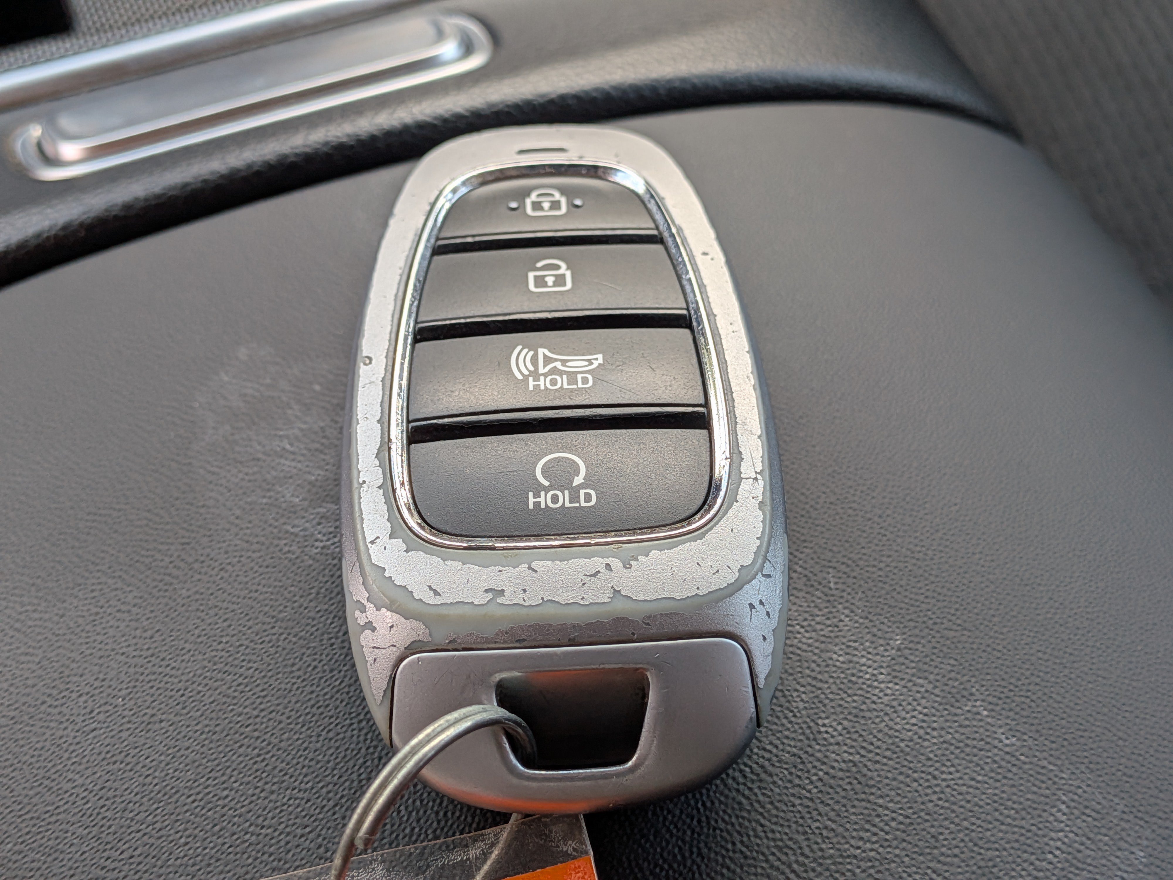 Certified Used 2022 Hampton Gray Hyundai SEL image 34