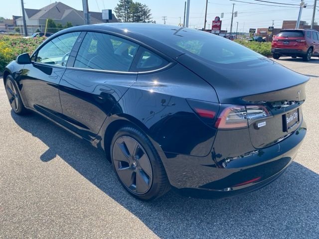 Used 2022  Tesla Long Range image 8