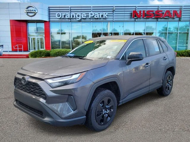 Used 2025 Gray Toyota LE image 4