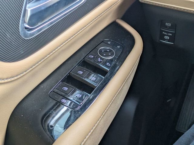 New 2026 RADIANT WHITE INFINITI Luxe 2WD image 25