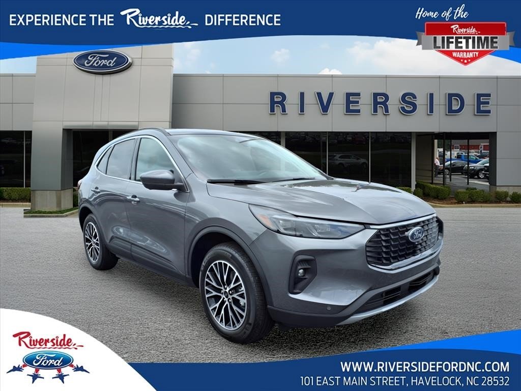 2025 Ford Escape Plug-in hybrid
