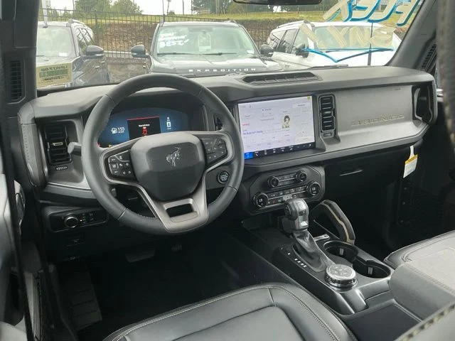 New 2026 Velocity Blue Metallic Ford Badlands® image 21