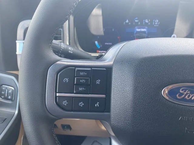 New 2026 Agate Black Metallic Ford F-350® Lariat® image 20