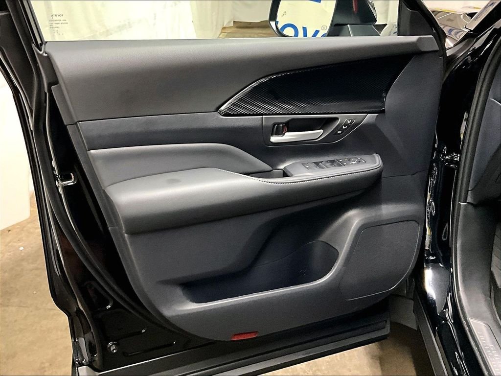 Used 2026 Black Toyota MAX Limited image 9