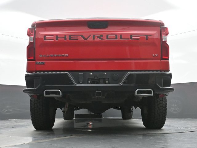 Used 2022 Red Chevrolet LT Trail Boss image 10