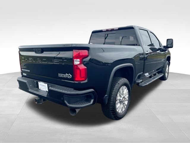 Used 2023 Black Chevrolet High Country image 8