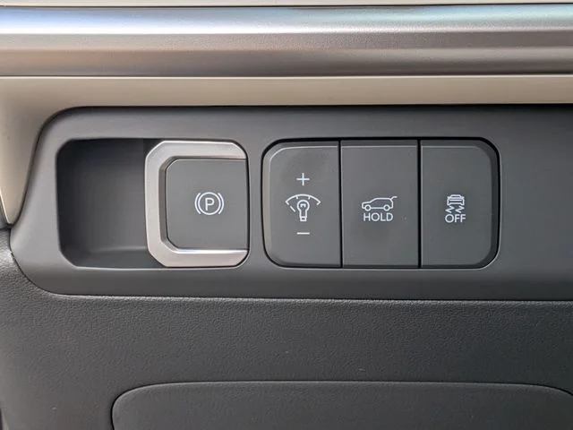 New 2026 Silver Hyundai SE image 22
