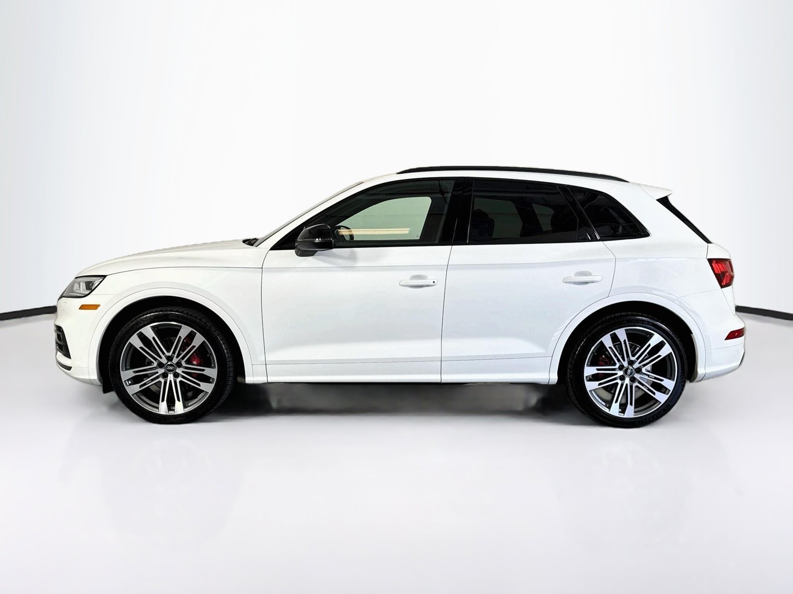 Used 2019 Ibis White Audi Premium Plus image 2