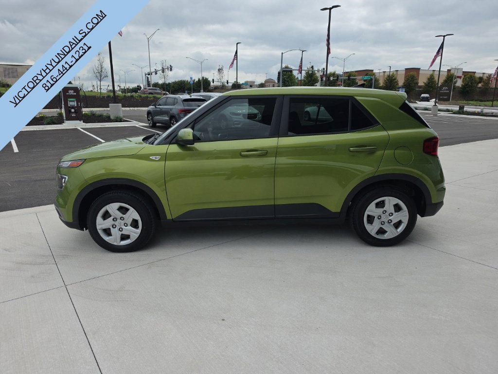 Used 2020 Hyundai Venue SE with VIN KMHRB8A34LU046402 for sale in Kansas City