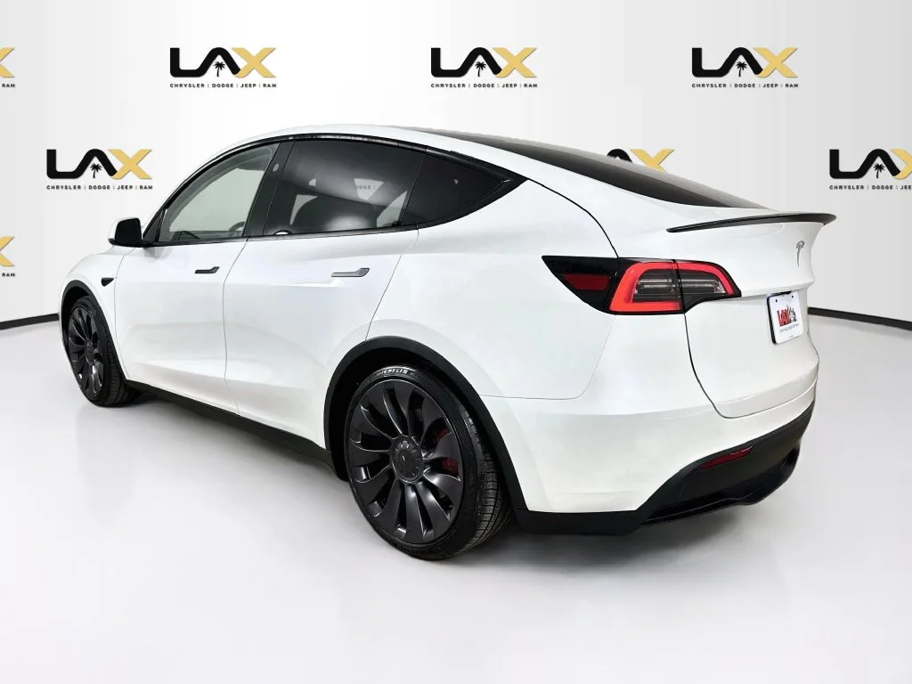 Used 2024 White Tesla Performance image 5