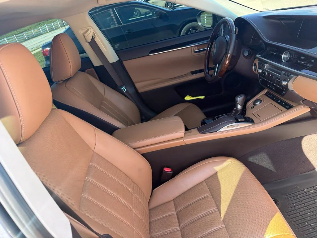 Used 2016 Nebula Gray Pearl Lexus 350 image 17