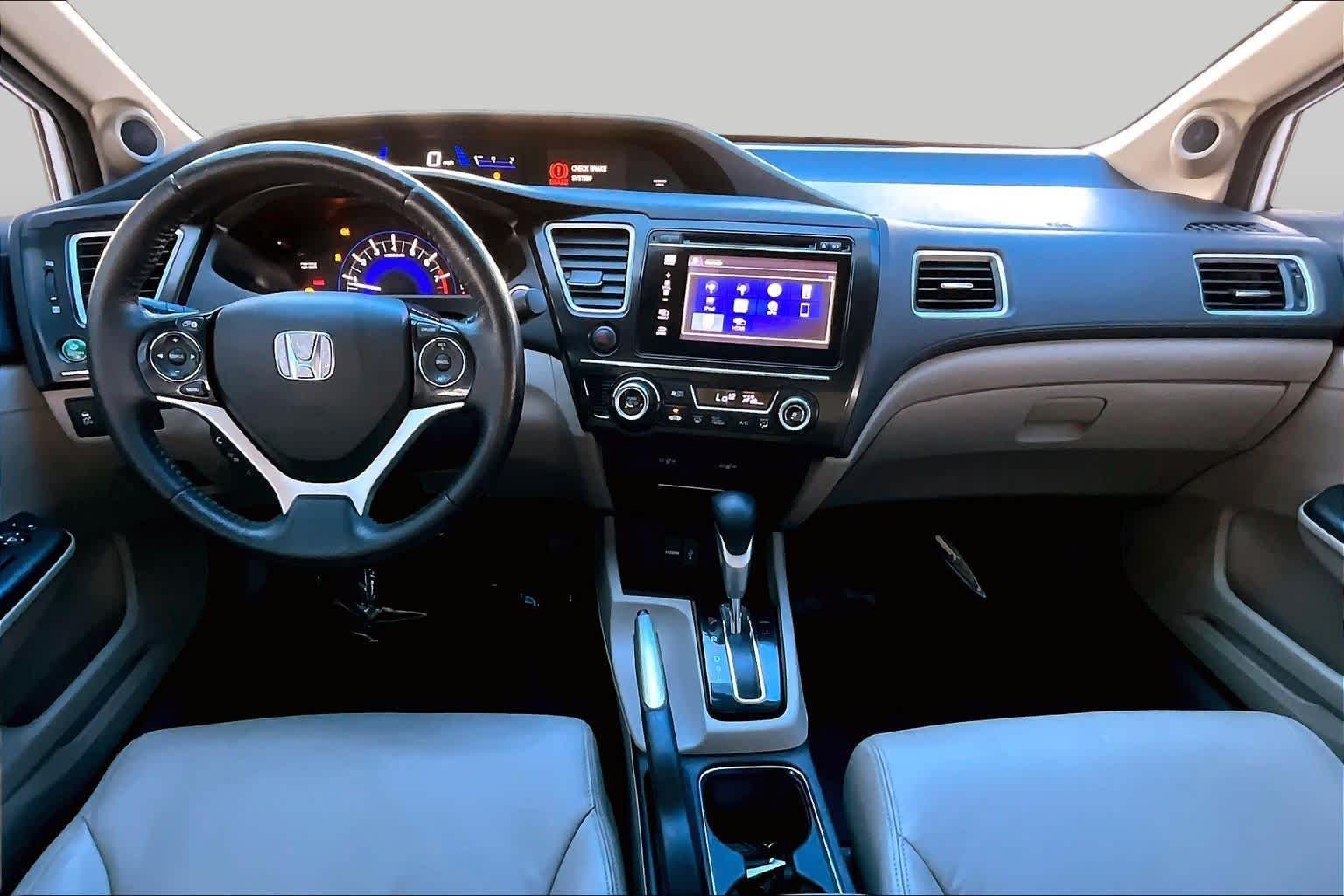 Used 2015 White Orchid Pearl Honda EX-L image 16