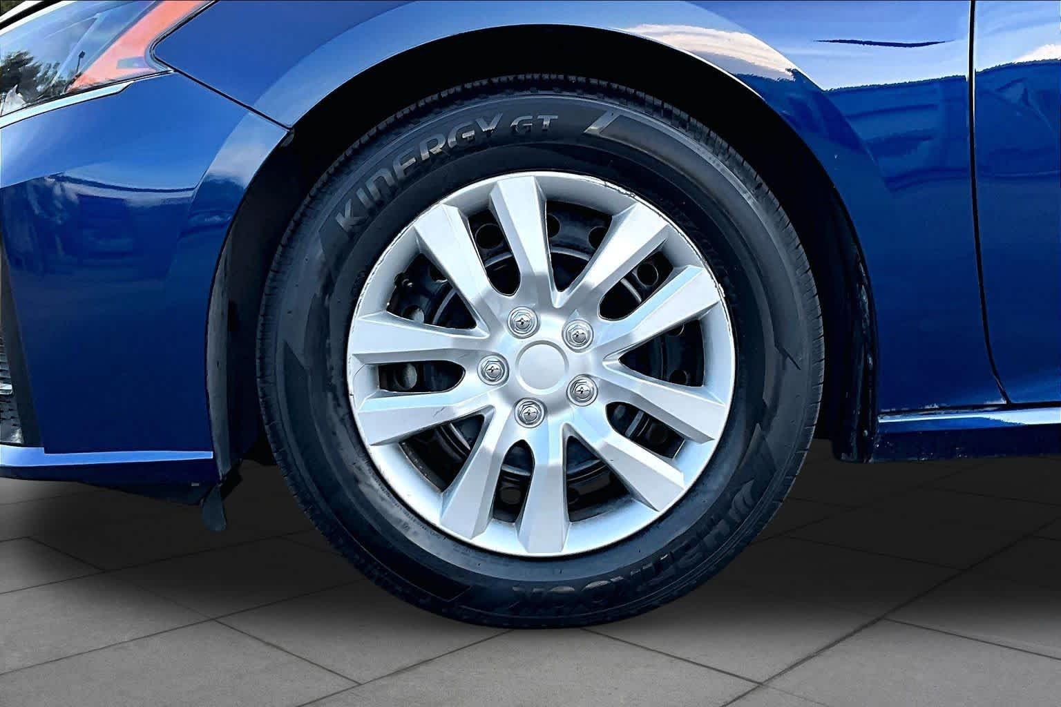 Used 2024 Deep Blue Pearl Nissan 2.5 S image 11